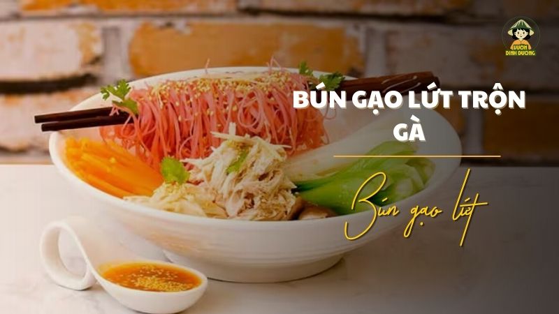 Bún gạo lứt trộn gà - Công thức eat clean với bún gạo lứt